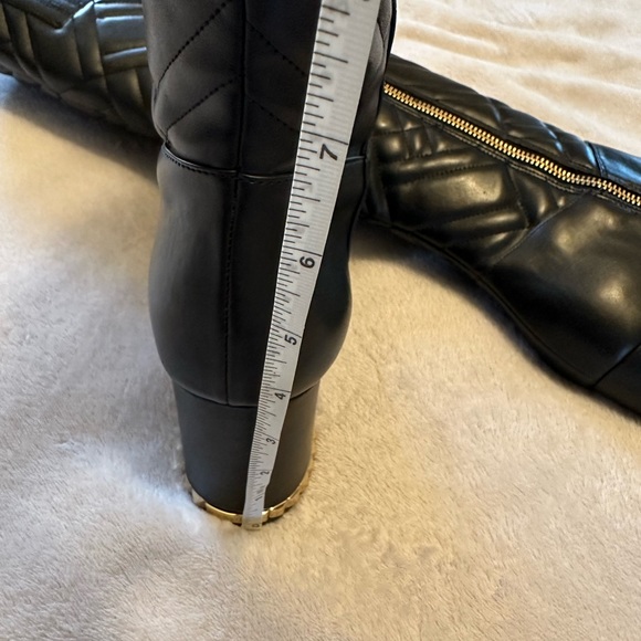 SOLD‼️Michael Kors Nadine Boot Quilted Nappa PU Size:7 Black - Picture 10 of 15